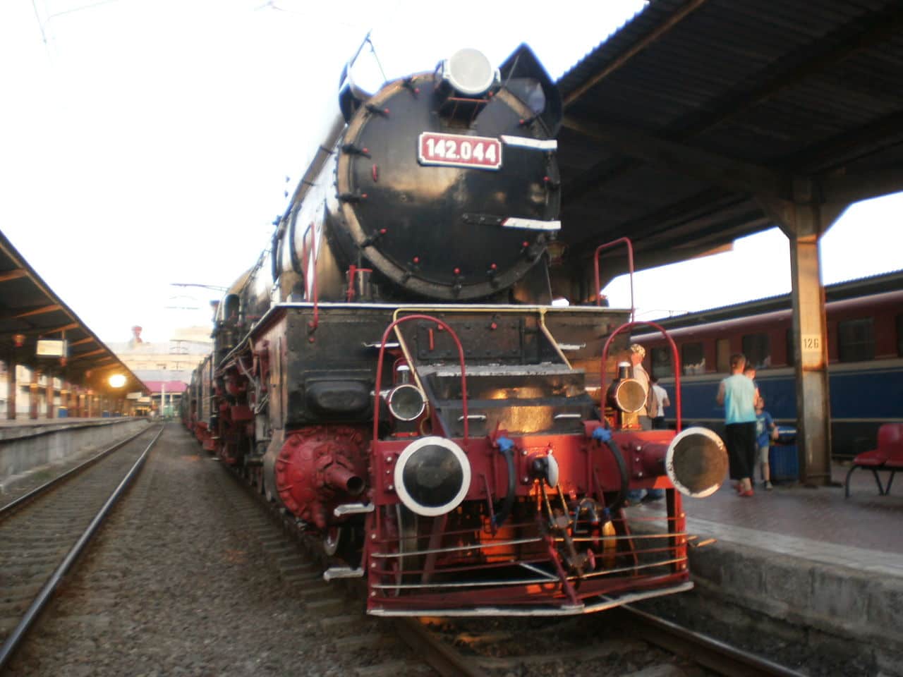 LOCOMOTIVA 142.044 ORADEA P1010314