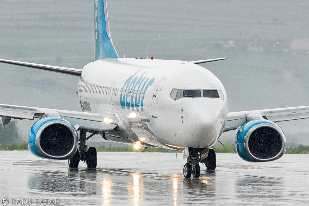 Aeroportul Cluj Napoca - Iunie 2015  IMGP3605