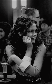 Maia Mitchell Ig_FX0km_K_o