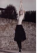 Lara Stone Belladonna_bwma11