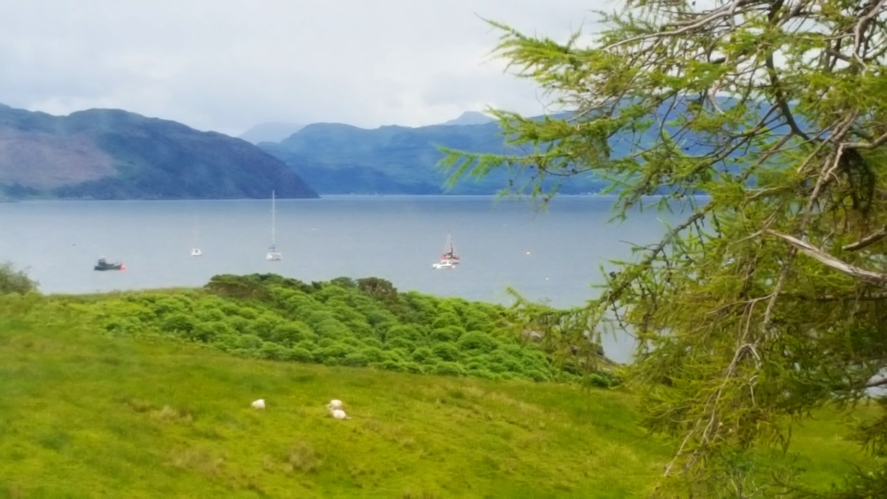 Over the sea to Skye Image