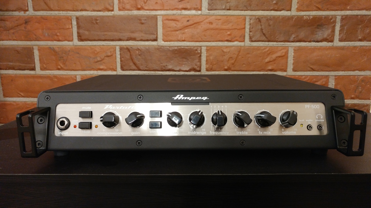 Vendo esse amp Ampeg PF500 de 500 Watts seminovo por R$2800. 2017-01-11_21.18.38