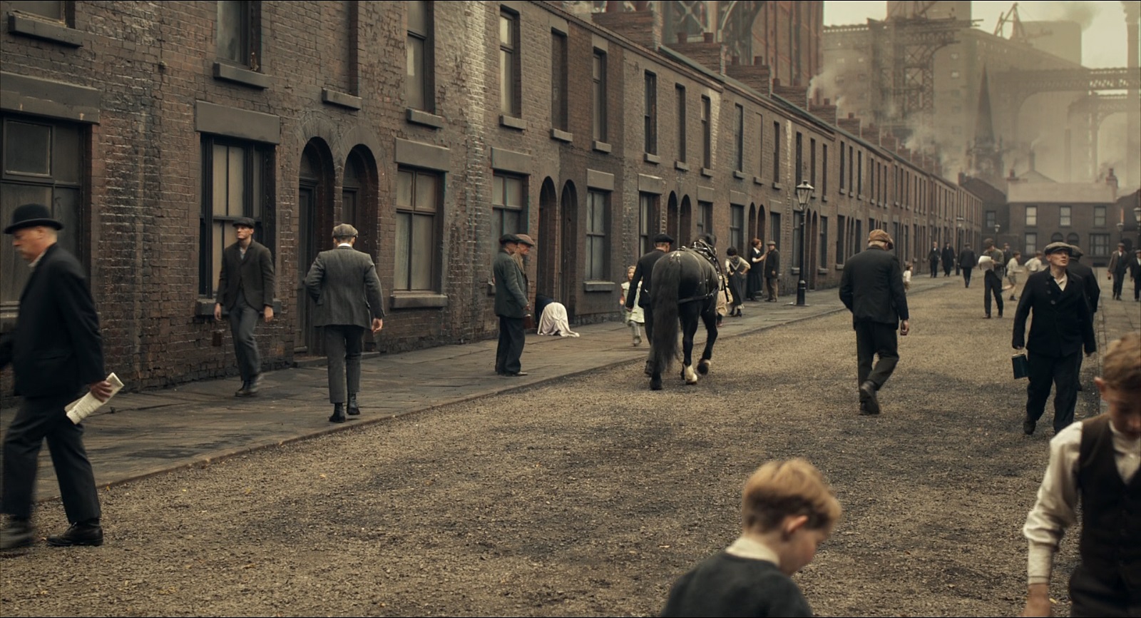 Peaky Blinders|T01-T03|Lat-Ing|Blu-RayRip|1080p|x265 10bit PBS01_F2