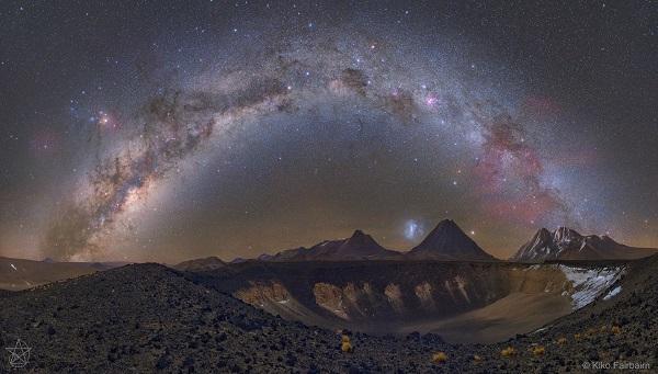 Astronomy Picture of the Day - Σελίδα 10 Chilean_Volcano_Sky_Fairbairn_1682