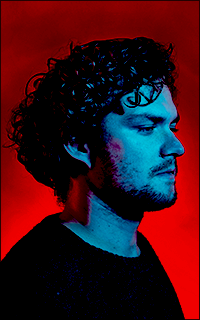 Finn Jones Image