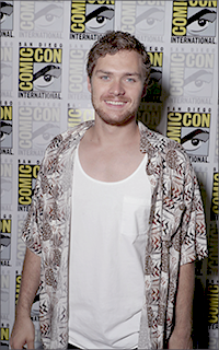 Finn Jones Image