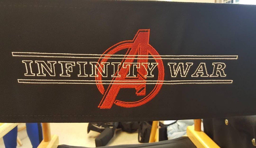 Avengers : Infinity War - 2018 Infinity-war-set-logo