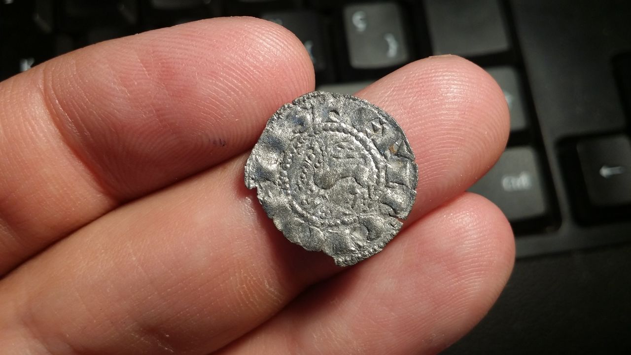 Dinero de pepión de Fernando IV de Castilla 1295-1312 Burgos. Pepion_a