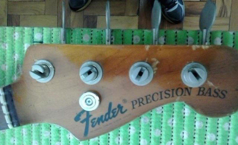 Ajuda com Fender Precision 1972 6667947903