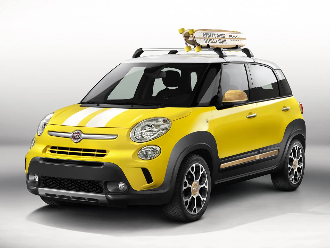 2012 - [Fiat] 500L / 500L Living [L0]  - Page 27 Fiat_500l_trekking_street_surf_2