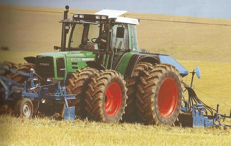 FENDT Tractores   - Página 5 FENDT_818