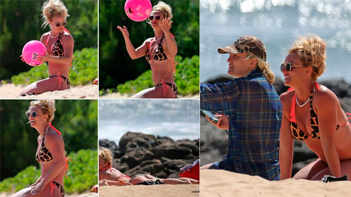 Britney na praia no Hawaii Sem_T_tulo_2