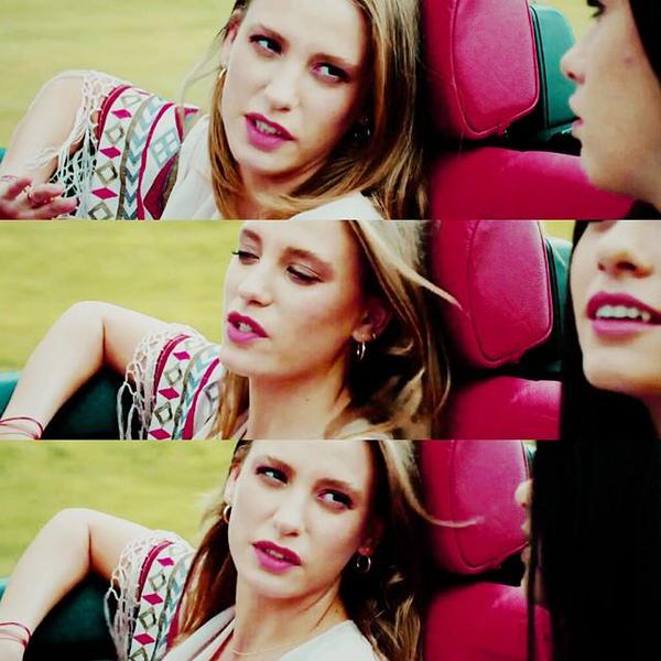 Serenay Sarikaya/სერენაი სარიკაია #22 - Page 15 CDhyezr_Wo_AMVQha