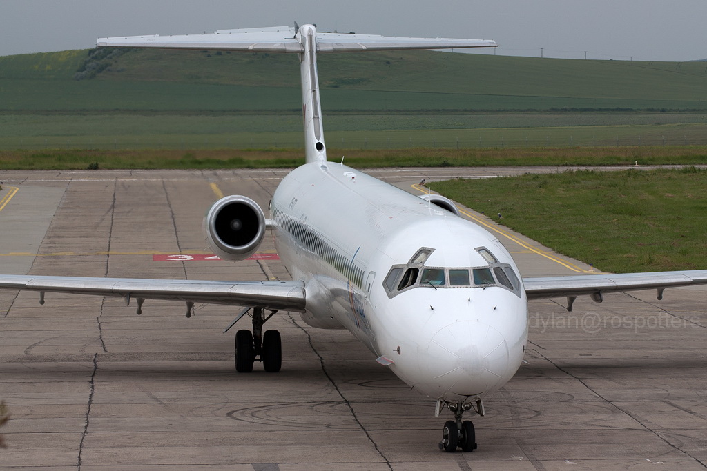 Aeroportul Tulcea (Delta Dunarii) - Mai 2014   IMG_6737