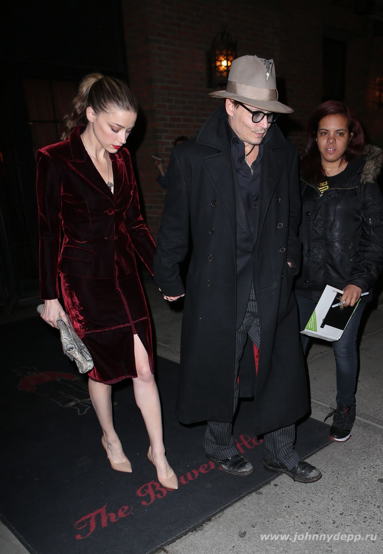 Johnny et Amber à New York  le 21 04 2014 Ef72f695e336