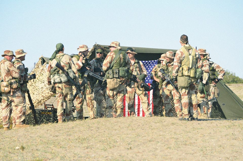 [SESIÓN FOTOS] Navy SEAL Desert Training Exercise 1990 DS34