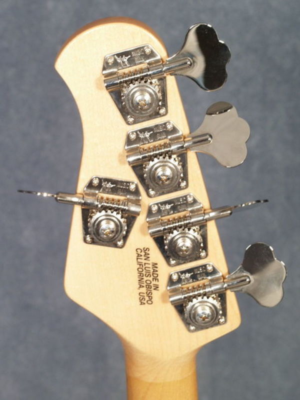 S. Martyn Fanned 5 cordas - GusVCD Headstock