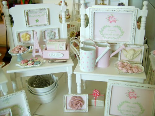 Dekorativni elementi - Page 6 Shabby_Chic_Display2