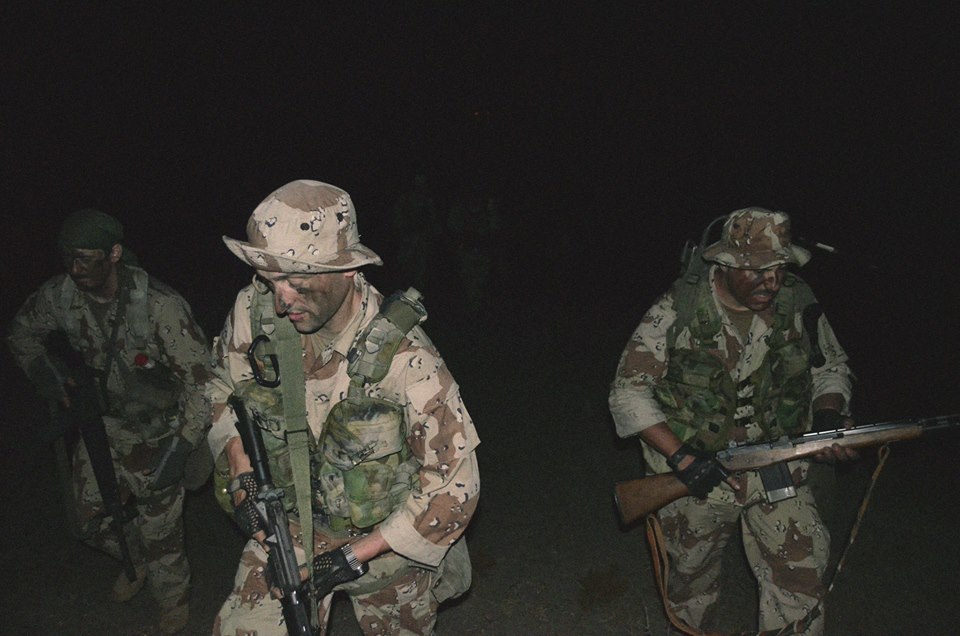 [SESIÓN FOTOS] Navy SEAL Desert Training Exercise 1990 DS74