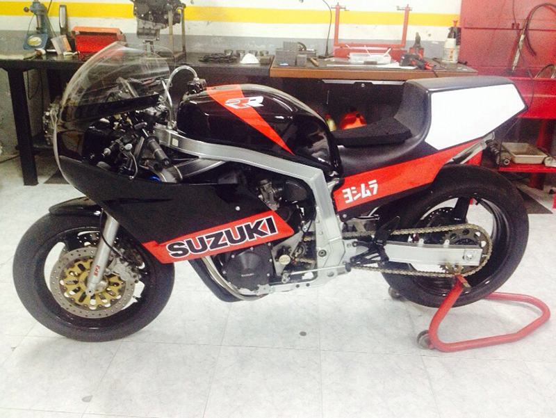 Taller de pintura Colormotos y venta de accesorios Suzuki 1z70cb5