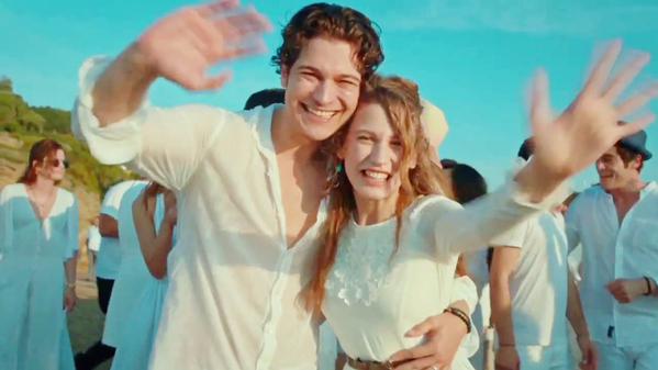 Serenay Sarikaya/სერენაი სარიკაია #22 - Page 53 CHX7_TDDVEAA7_Bpz