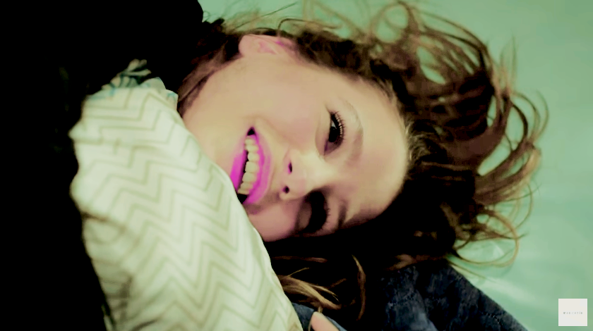 Serenay Sarikaya/სერენაი სარიკაია #24 - Page 59 Image