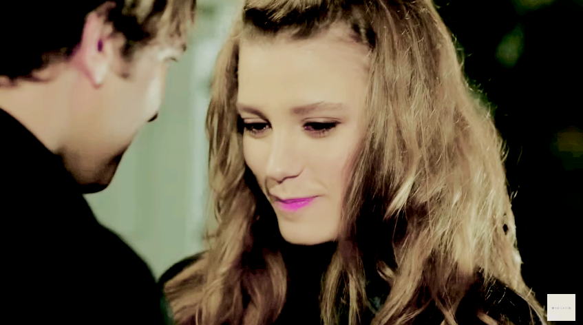 Serenay Sarikaya/სერენაი სარიკაია #24 - Page 59 Image