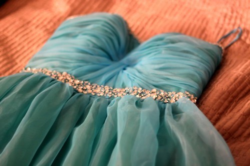 مـُـنـو وَ و عْ $ Blue-dress-photography-Favim.com-349287