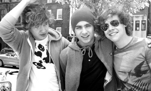 Just... Friends (Harry Styles y _____) HOT Cute-harry-styles-liam-payne-one-direction-zayn-malik-Favim.com-406082