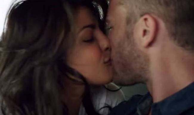 Najlepši filmski poljubac - Page 2 Priyanka-chopra-kiss-in-quantico