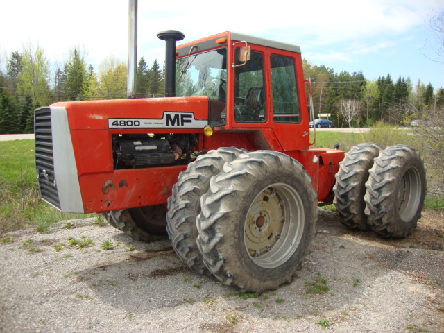 Hilo de tractores antiguos. - Página 7 Massey_Ferguson_4800