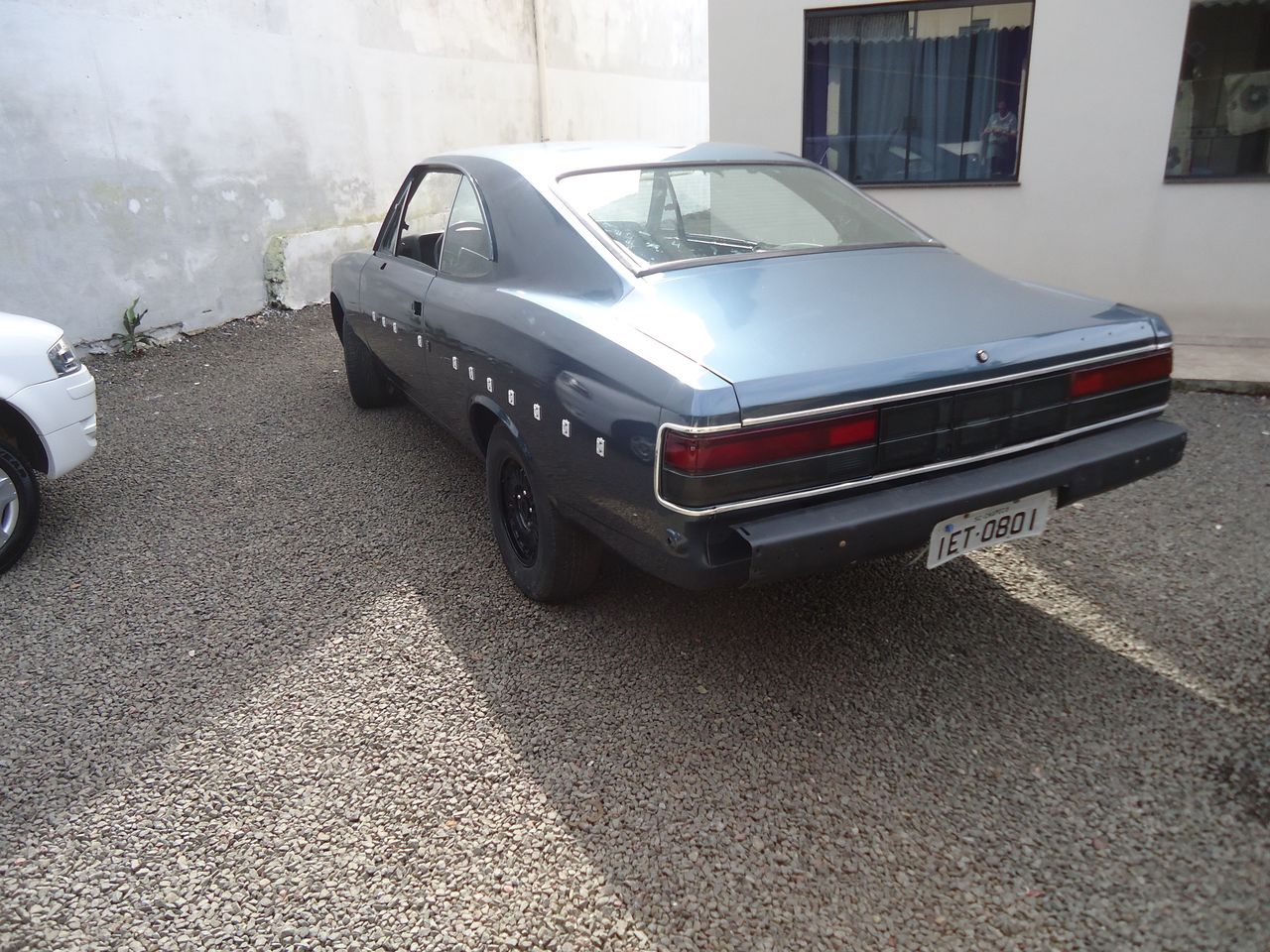 Opala Comodoro 88 coupe - Reforma - Página 4 DSC02994