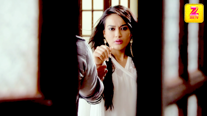 Surbhi Jyoti / სურბჰი ჯიოტი - Page 47 1099