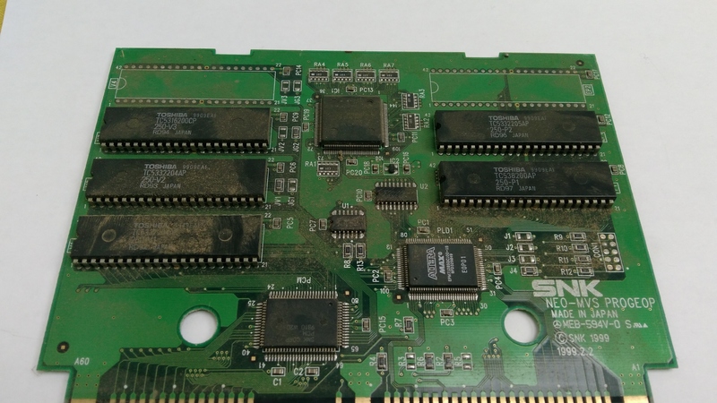 [Tuto] Nettoyage Pcb mvs (Pâte à prout miracle) Msx_avant