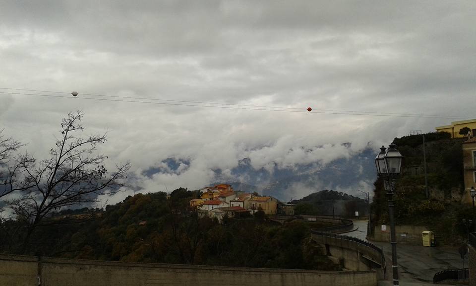 Scorci, angoli e paesaggio di Sellia - Pagina 14 Nebbiasel