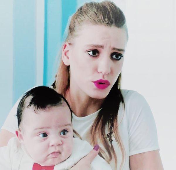 Serenay Sarikaya/სერენაი სარიკაია #22 - Page 60 CH_BI2r_W8_AA1_F17