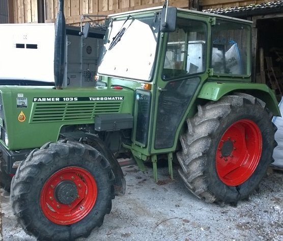 FENDT Tractores   - Página 12 FENDT_103_SA