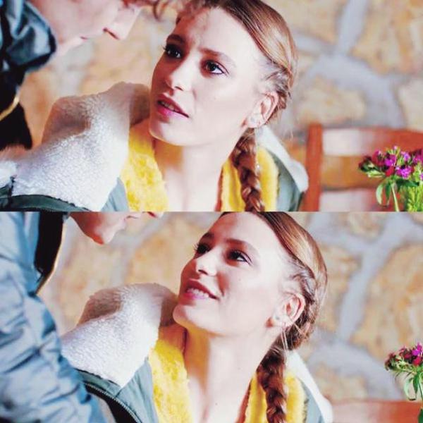 sarikaya - Serenay Sarikaya/სერენაი სარიკაია #23 - Page 19 CJBy_JXb_Uk_AAHeut