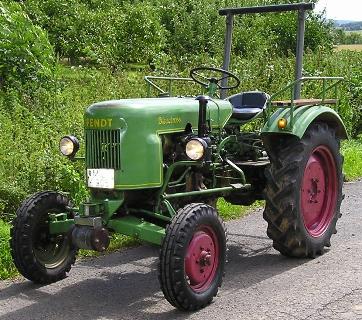 POPURRI DE TRACTORES :  Prehistóricos, Históricos, Pioneros, Clásicos, Posclásicos y modernos - Página 31 Fendt_fl_237_dieselross