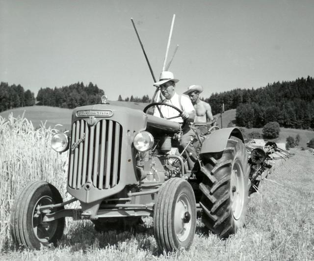 Tractores en fotos de época.  - Página 6 HURLIMANN_H12_Suiza