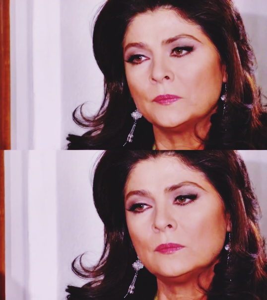 Victoria Ruffo/ვიქტორია რუფო - Page 36 Lknh