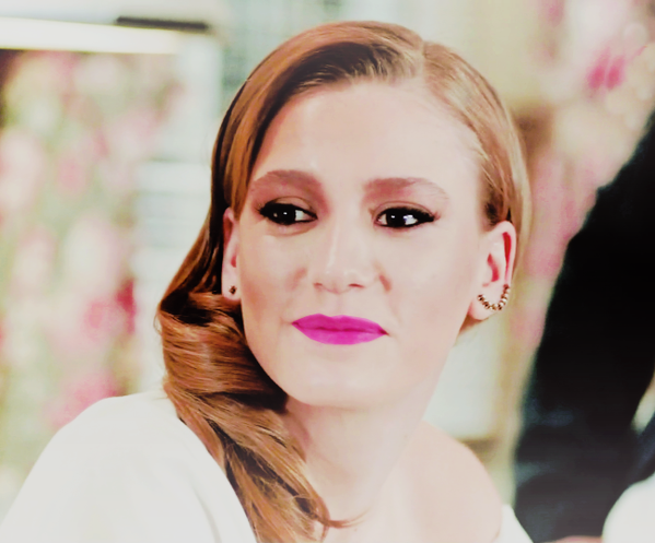 Serenay Sarikaya/სერენაი სარიკაია #22 - Page 60 CH_Clj_ZWUAAWe01