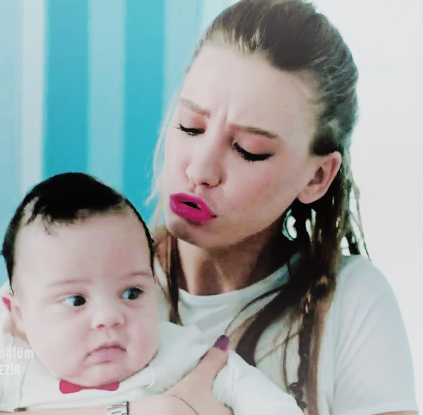 Serenay Sarikaya/სერენაი სარიკაია #22 - Page 60 CH_BIyz_Wc_AAk8uv