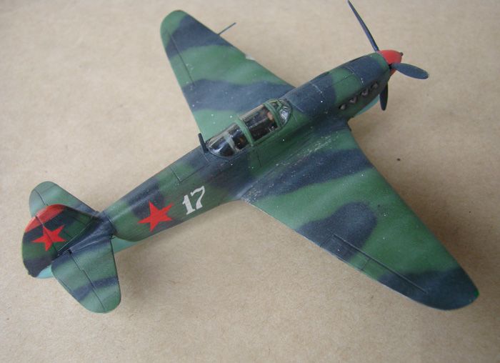 Yakovlev Yak-9early, Valom, 1/72 DSC01992