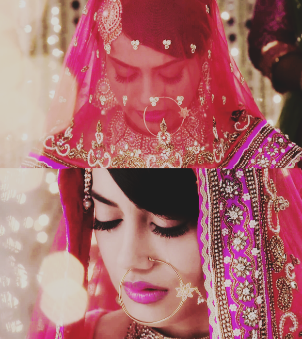 Surbhi Jyoti / სურბჰი ჯიოტი - Page 9 Image