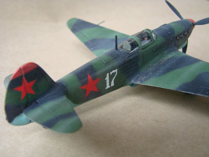 Yakovlev Yak-9early, Valom, 1/72 DSC01998