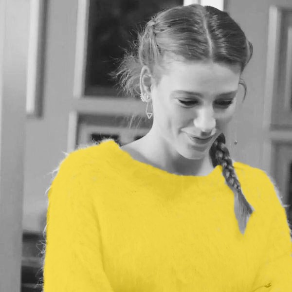 Serenay Sarikaya/სერენაი სარიკაია #24 - Page 31 Cd_DOXJFWIAA8_Cx8