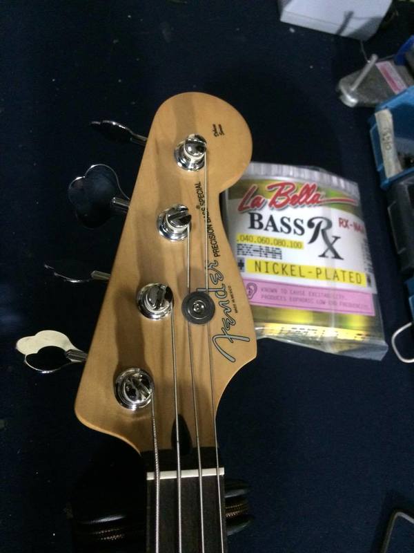 Clube do Precision Bass Parte III (administrado pelo DieMarin) - Página 4 13467814_1327328820619039_606398663_o_1