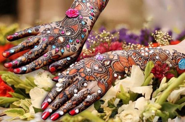 Umjetnost od kane - Page 10 Pakistani_Simple_Mehndi_Designs_For_Bridal_2012