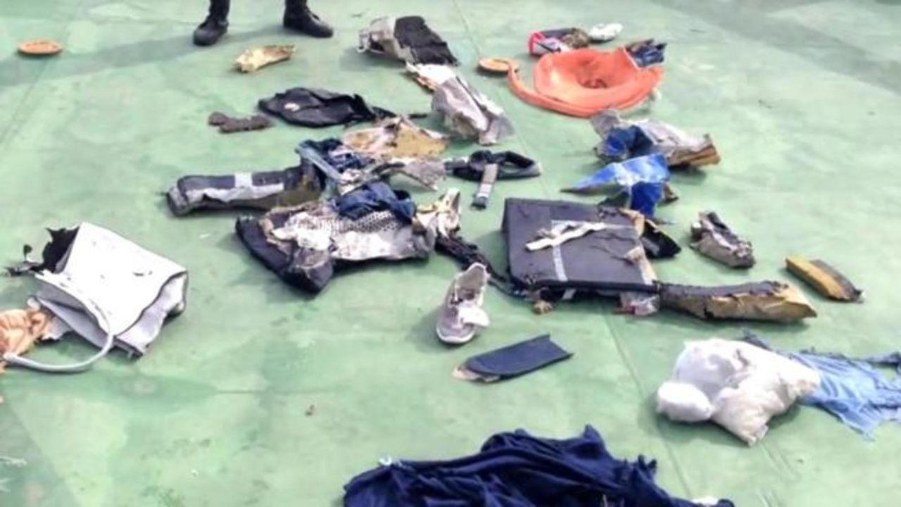Accidentes - Accidentes de Aeronaves (Civiles) Noticias,comentarios,fotos,videos.  Egyptairimages